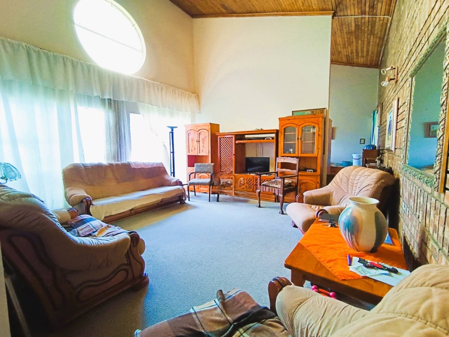 4 Bedroom Property for Sale in Morewag Free State